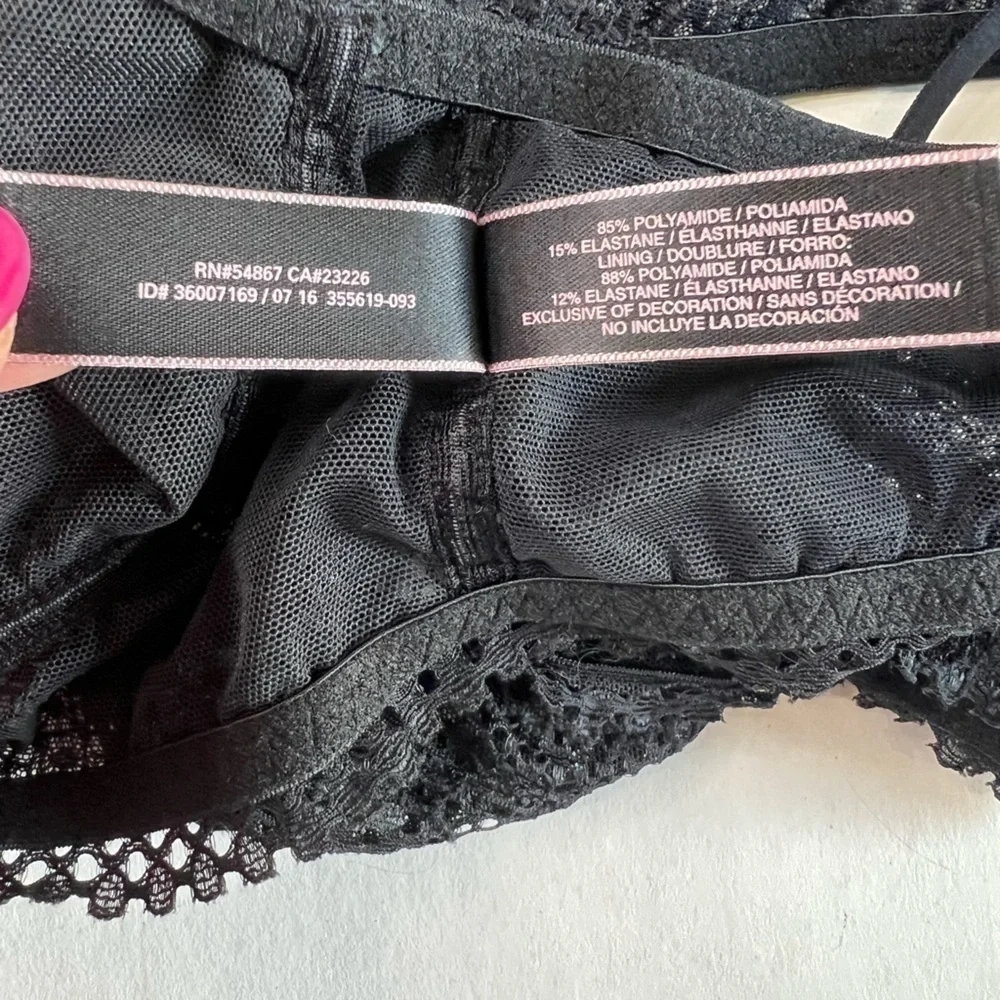 Victoria's Secret Black Lace Bralettes Racerback